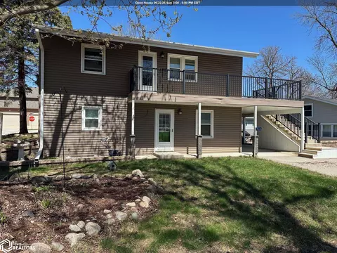 4616 Wesley Dr, Clear Lake, IA 50428