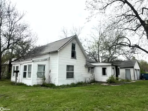 901 W Stone Ave, Fairfield, IA 52556