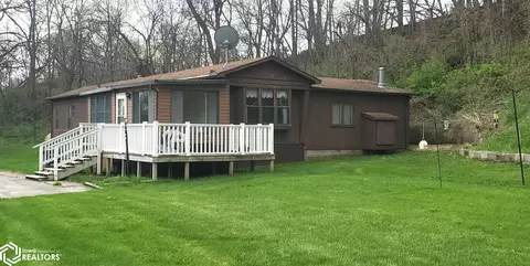 11926 Highway 141, Mapleton, IA 51034