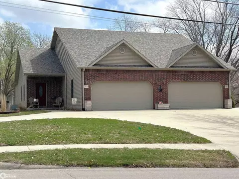 1025 N 16th St, Clarinda, IA 51632