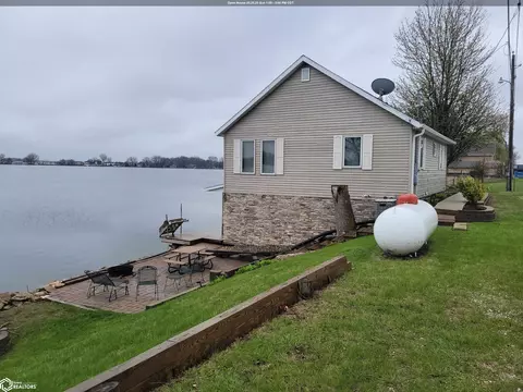 1842 Obrien Ave, Clarion, IA 50525