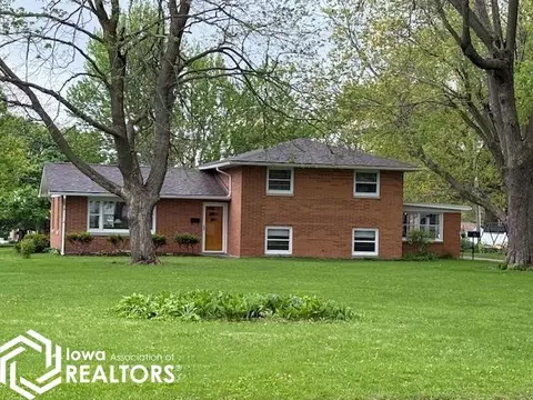 602 S Walnut St, Mount Pleasant, IA 52641