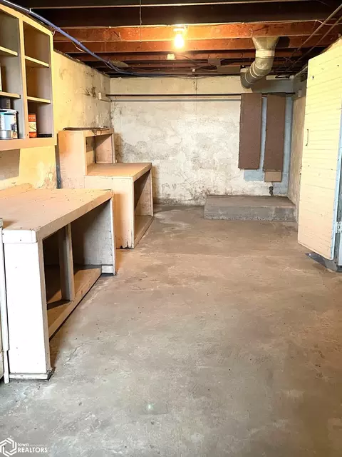 Other - 480 E 92nd St N, Kellogg, IA 50135 photo 6 of 8