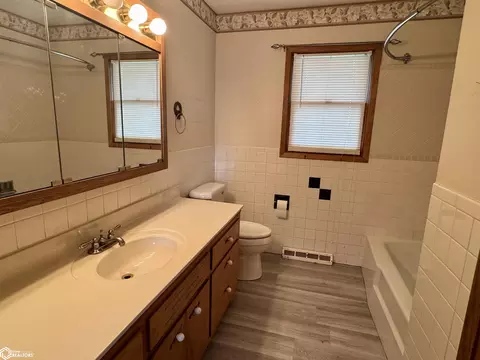 402 E Buckeye, Creston, IA 50801 photo 21