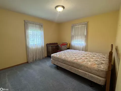 402 E Buckeye, Creston, IA 50801 photo 17