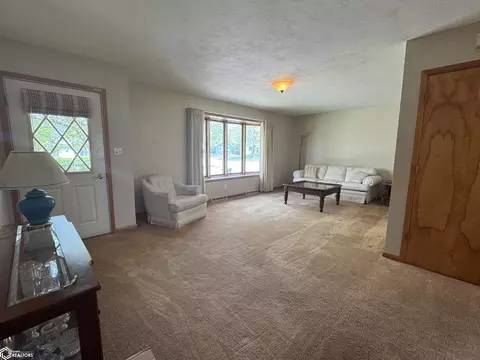 402 E Buckeye, Creston, IA 50801 photo 6