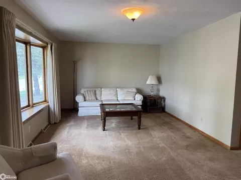 402 E Buckeye, Creston, IA 50801 photo 8