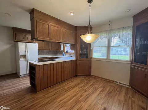 402 E Buckeye, Creston, IA 50801 photo 10