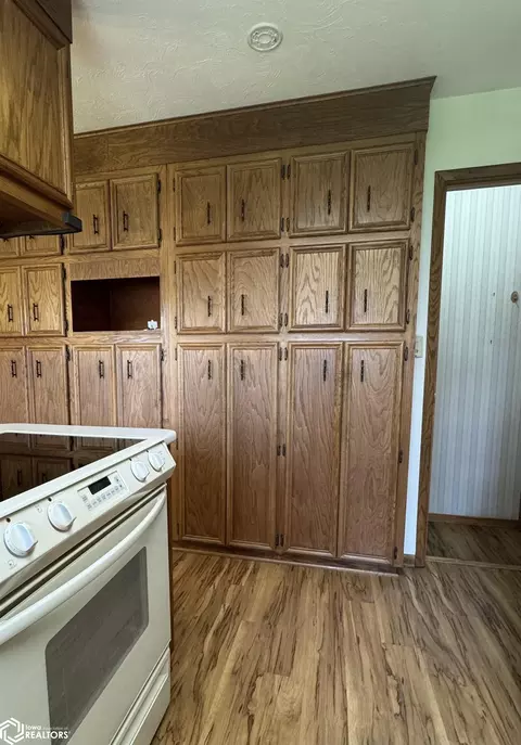 402 E Buckeye, Creston, IA 50801 photo 12