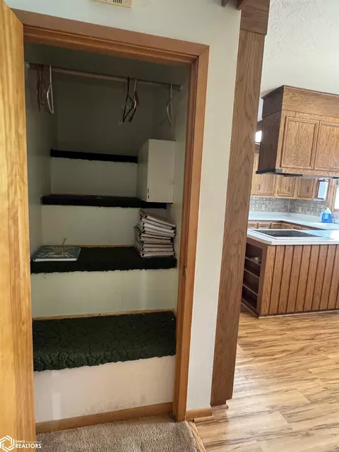 402 E Buckeye, Creston, IA 50801 photo 14