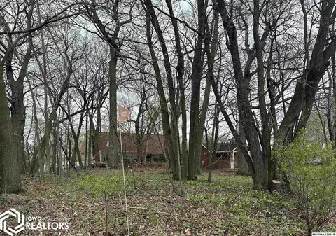 24396 Maple Dr, Lake Mills, IA 50450