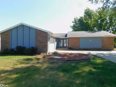 1016 Ridge Rd, Denison, IA 51442