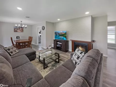 308 3rd Ave NE, Hampton, IA 50441 photo 19