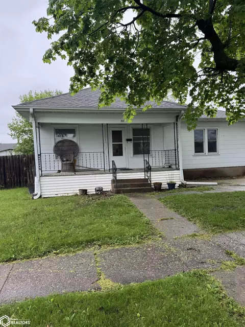 2819 Avenue J, Fort Madison, IA 52627