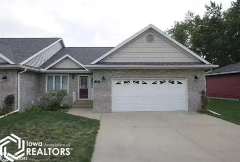 1312 Grand St, Webster City, IA 50595