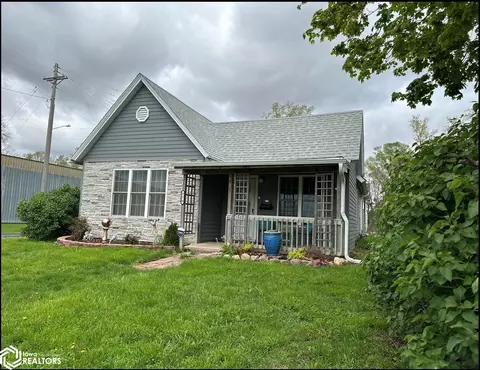 310 W 1st St, Atlantic, IA 50022