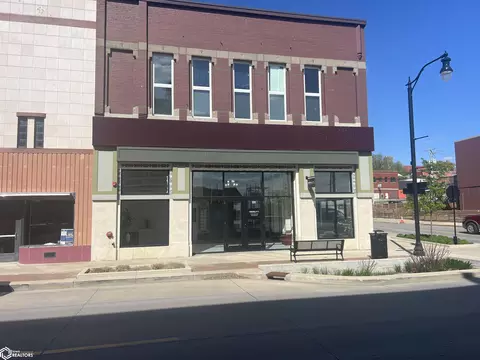 231 E Main St, Ottumwa, IA 52501