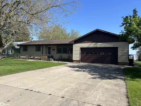 712 4th Ave NW, Pocahontas, IA 50574