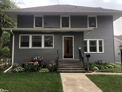 21 SW 3rd St, Pocahontas, IA 50574
