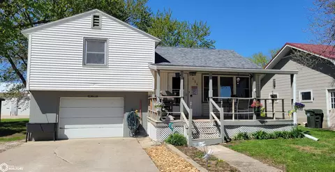 111 Inman St, Mallard, IA 50562