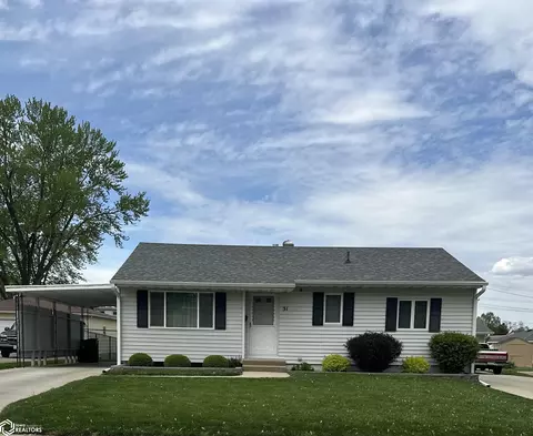 31 Friendly Ln, Ottumwa, IA 52501