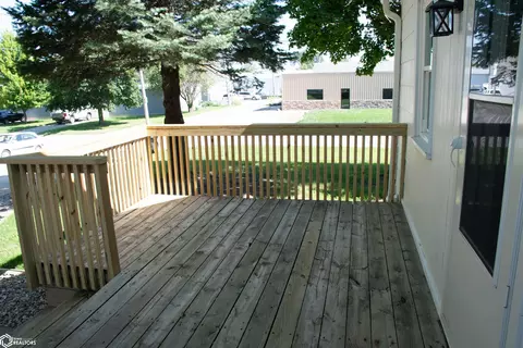 Exterior - 318 E 3rd St, Carroll, IA 51401 photo 1 of 2