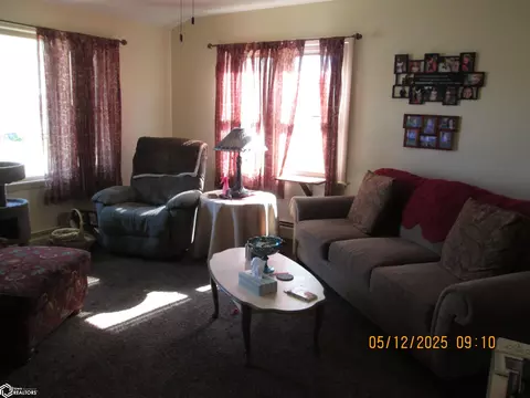 207 E 4th St, Atlantic, IA 50022 photo 6