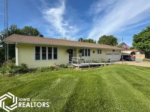 520 E Walnut, Centerville, IA 52544