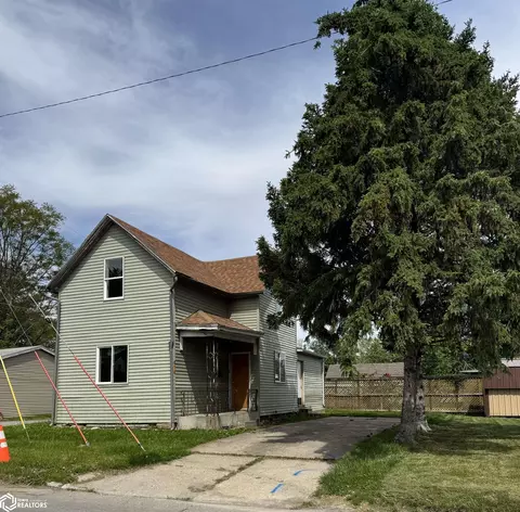 414 18th St, Fort Madison, IA 52627