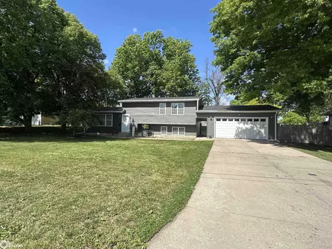 1624 S 15th St, Centerville, IA 52544