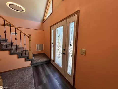 809 NE 7th St, Leon, IA 50144 photo 15