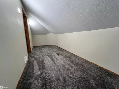 809 NE 7th St, Leon, IA 50144 photo 43