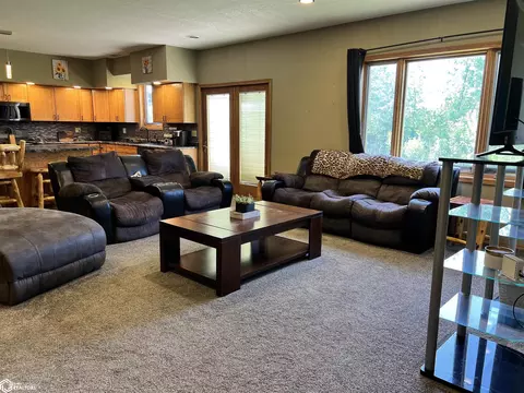 809 NE 7th St, Leon, IA 50144 photo 34