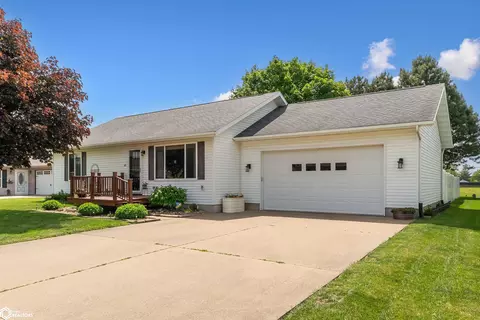 424 E Becky Ln, Mount Pleasant, IA 52641