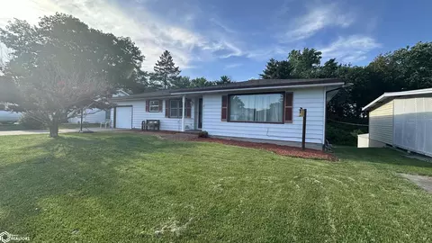 16 Rainbo Dr, Keokuk, IA 52632
