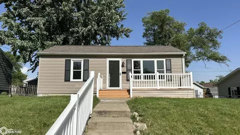 2413 Mckinley, Keokuk, IA 52632