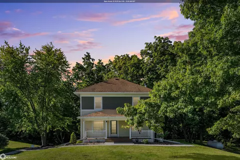 1408 200th St, Mount Pleasant, IA 52641