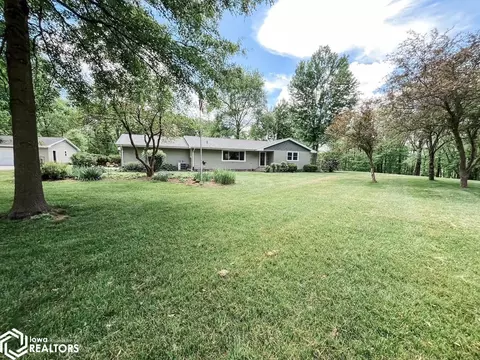 11781 Northview Dr, Burlington, IA 52601