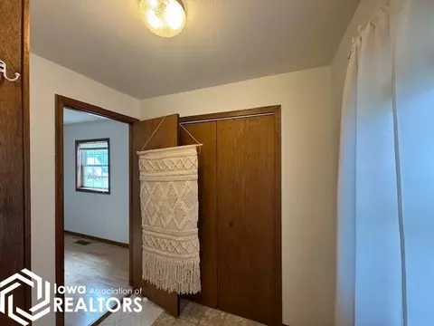 319 E Orch, Centerville, IA 52544 photo 22