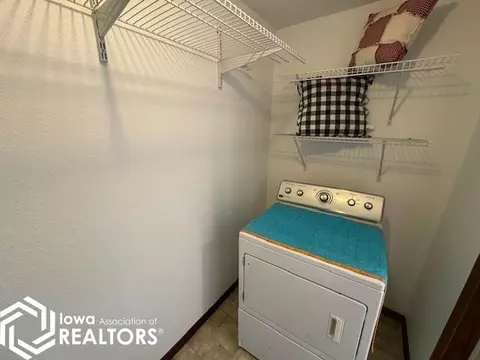 319 E Orch, Centerville, IA 52544 photo 9