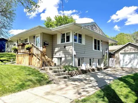 1206 Birch St, Atlantic, IA 50022