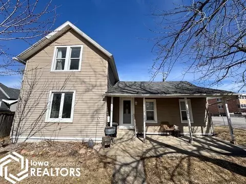 1115 W Boone St, Marshalltown, IA 50158