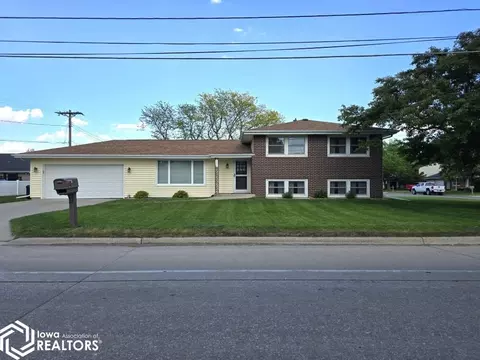 521 S Kentucky Ave, Mason City, IA 50401