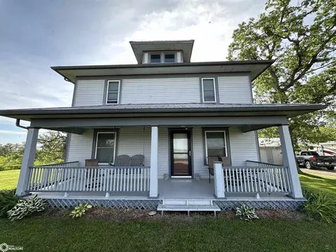 9691 Competine Rd, Batavia, IA 52533