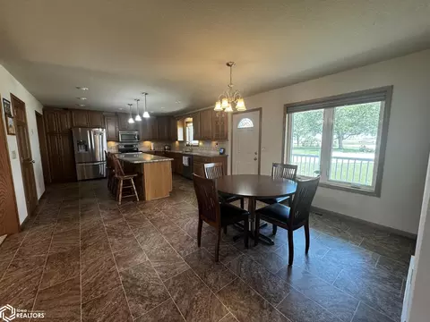Dining - 1339 110th Ave, Murray, IA 50174 photo 1 of 1