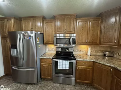 Kitchen - 1339 110th Ave, Murray, IA 50174 photo 3 of 5