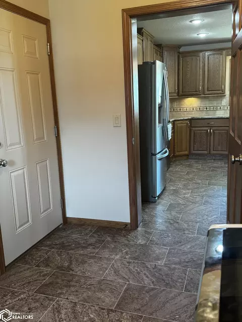Entry Way - 1339 110th Ave, Murray, IA 50174 photo 1 of 2