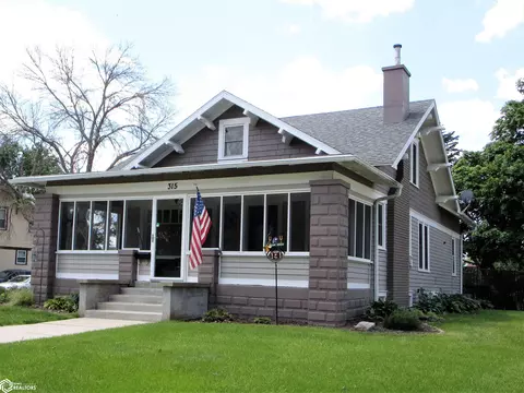 315 Foster Blvd, Iowa Falls, IA 50126
