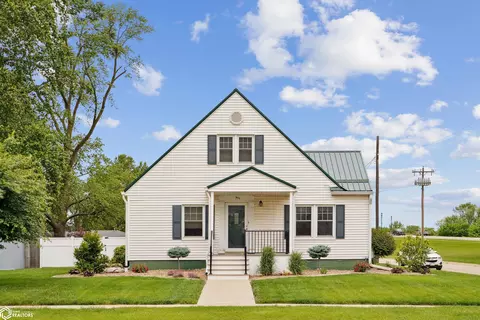 911 E Monroe St, Mount Pleasant, IA 52641