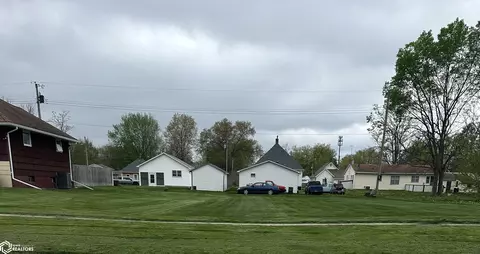 539 Elma St, Ottumwa, IA 52501